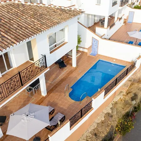 Villa Brisas Del Mar 4
