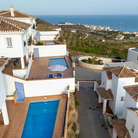 Brisas Del Mar 4
